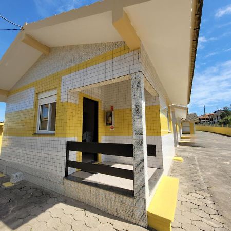 Pousada Genoveva - Apto Com Um Dormitorio Farol de Santa Marta Exterior foto